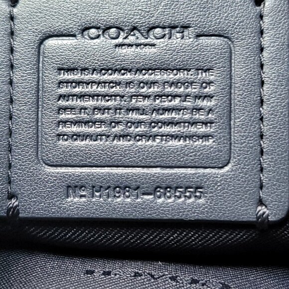 Coach Pebbled Leather Backpack – Light Blue – Excellent Condition - Picture 2 of 5